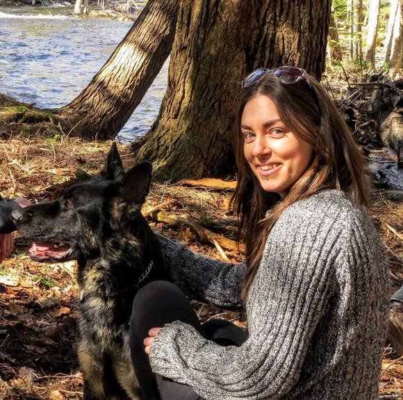 Meet your Posher, Valérie - Picture 1 of 1